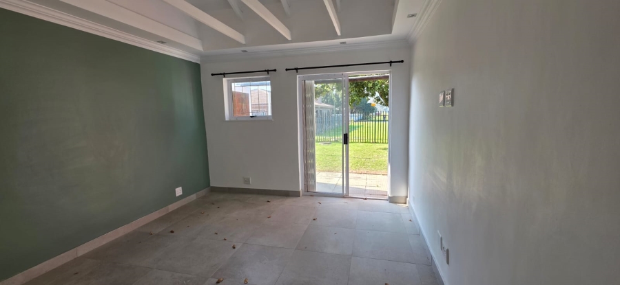 1 Bedroom Property for Sale in Westcliff Western Cape